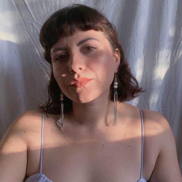 Routine’s Rhinestone Fringe Pearl Earrings - Picture 2 of 4